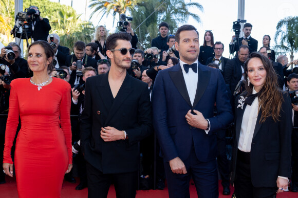 Julie De Bona, Pierre Niney, Laurent Lafitte, Anaïs Demoustier - Montée des marches du film " Le comte de Monte-Cristo " lors du 77ème Festival International du Film de Cannes, au Palais des Festivals à Cannes. Le 22 mai 2024 © Olivier Borde / Bestimage