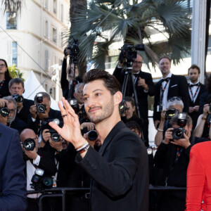 Anaïs Demoustier, Laurent Lafitte, Pierre Niney, Julie De Bona - Montée des marches du film « Le comte de Monte-Cristo » lors du 77ème Festival International du Film de Cannes, au Palais des Festivals à Cannes. Le 22 mai 2024 © Jacovides-Moreau / Bestimage  Red carpet of the movie « Le comte de Monte-Cristo » during the 77th Cannes International Film Festival at the Palais des Festivals in Cannes, France. On may 22th 2024 