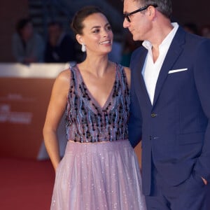 Et elle ne lui en avait pas vraiment voulu ! 
Bérénice Bejo et son mari, le réalisateur Michel Hazanavicius arrivent à la projection du film "Coupez" lors de la 17ème édition du Festival International du Film de Rome, Italie, le 14 octobre 2022. 