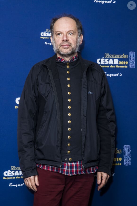 Denis Podalydès au photocall du "Déjeuner des Nommés César 2019" au restaurant le Fouquet's à Paris, France, le 3 février 2019. © Olivier Borde/Bestimage 