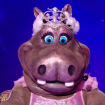Mask Singer : On a d茅couvert qui se cache derri猫re l'Hippopotame et c'est une star bien connue des Fran莽ais !
