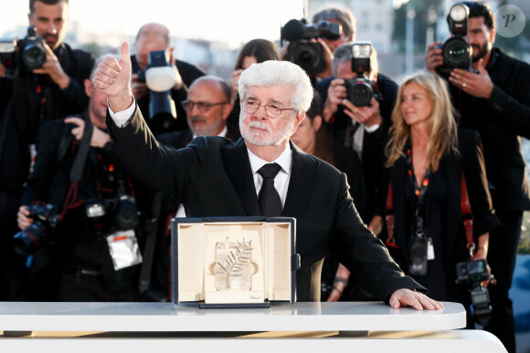 George Lucas (Palme d'or d'honneur) - Photocall des palmes lors du 77ème Festival International du Film de Cannes au Palais des Festivals à Cannes. Le 25 mai 2024 © Christophe Clovis / Bestimage 