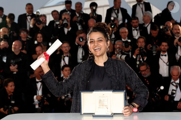 Payal Kapadia (Grand Prix pour " All we imagine as light ") - Photocall des palmes lors du 77ème Festival International du Film de Cannes au Palais des Festivals à Cannes. Le 25 mai 2024 © Jacovides-Borde-Moreau / Bestimage 