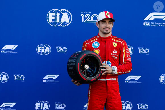 Malheureusement, le début du Grand Prix de F1 a été marqué par un accident survenu peu de temps après le top départ. 
Charles Leclerc remporte la Pole Position lors des qualifications du Grand Prix de Formule 1 (F1) de Monaco, le 25 mai 2024. 