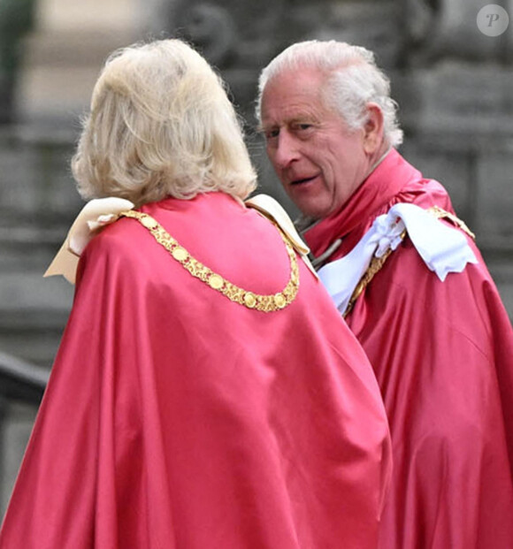 Le roi Charles III d'Angleterre et Camilla Parker Bowles, reine consort d'Angleterre, à une cérémonie de dédicace à l'Ordre de l'Empire britannique à la cathédrale Saint-Paul à Londres. 