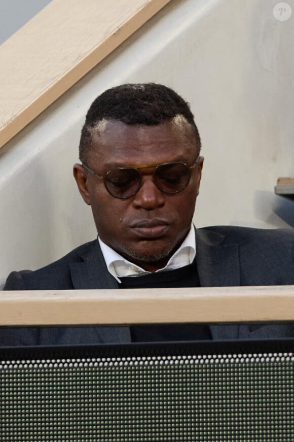 Marcel Desailly était dans les tribunes pour assister à cette belle journée de tennis

Marcel Desailly - Célébrités dans les tribunes des Internationaux de France de tennis de Roland Garros 2024 à Paris le 27 mai 2024. © Moreau-Jacovides/Bestimage