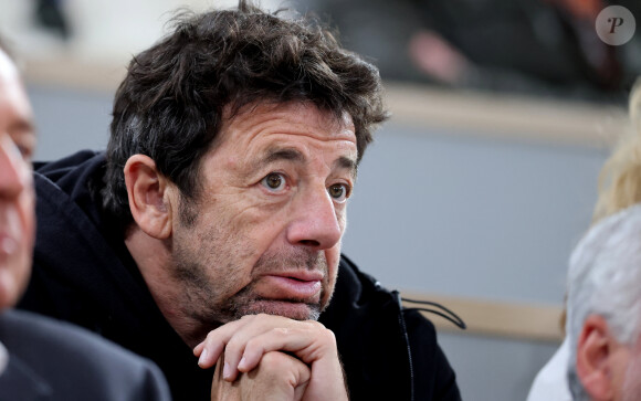 Patrick Bruel - Célébrités dans les tribunes des Internationaux de France de tennis de Roland Garros 2024 à Paris le 27 mai 2024. © Moreau-Jacovides/Bestimage