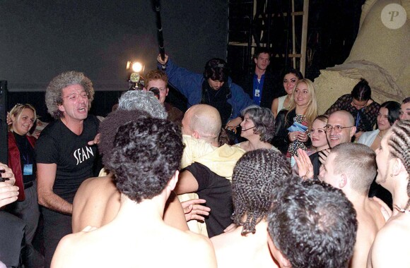 Elie Chouraqui, Pascal Obispo - Générale du spectacle Les Dix Commandements, à Paris, le 12 octobre 2000
