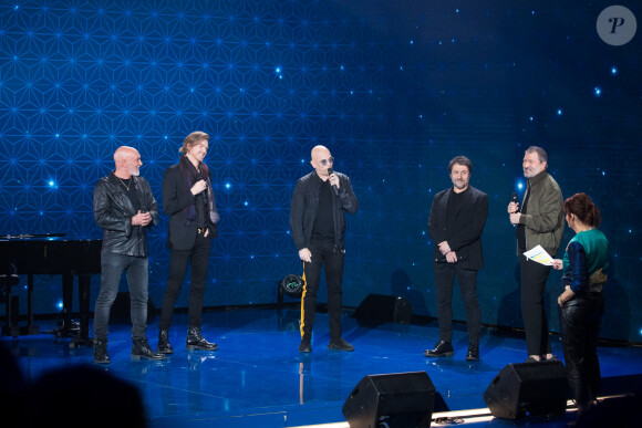 Exclusif - Ahmed Mouici, Pascal Obispo, Daniel Lévi, Thierry Amiel, Pablo Villafranca - Enregistrement de l'émission "La boîte à Secrets 9" à Paris, qui sera diffusée le 9 septembre sur France 3.  © Tiziano Da Silva / Bestimage 