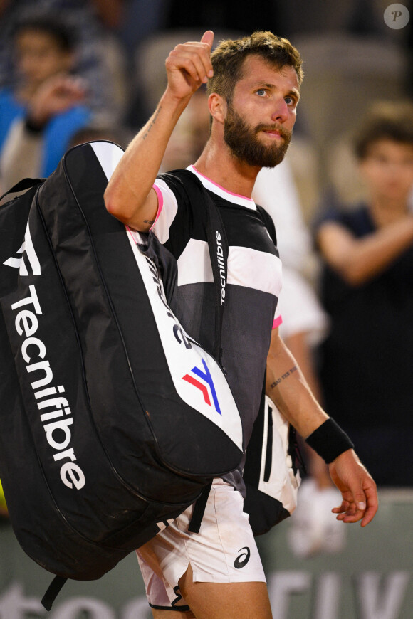 Corentin Moutet (Fra) lors des internationaux de tennis de Roland Garros 2023 le 31 mai 2023. © JB Autissier / Panoramic / Bestimage