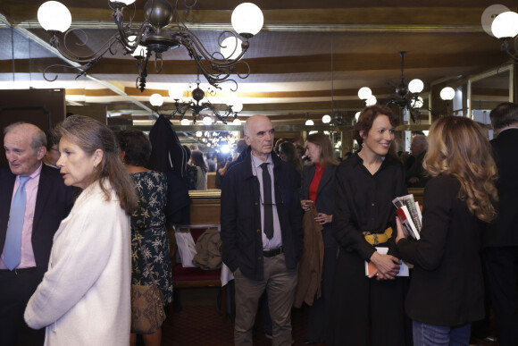 Exclusif - David Colon reçoit le prix de la Revue des Deux Mondes pour son livre "La guerre de l'information" le 28 mai 2024. © Jack Tribeca / Bestimage