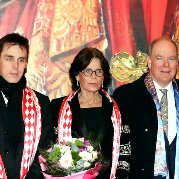 Louis Ducruet et sa femme Marie, la princesse Stéphanie de Monaco, le prince Albert II et Camille Gottlieb lors de la remise de prix de la 46ème édition du festival international du cirque de Monte-Carlo. © Jean-François Ottonello / Nice Matin via Bestimage