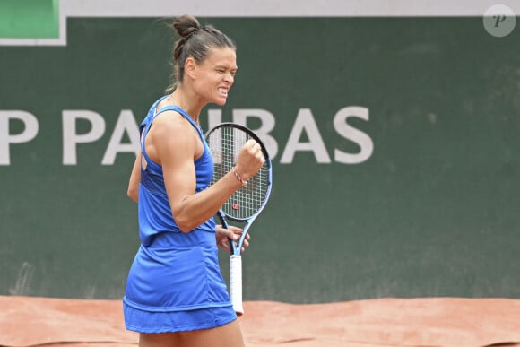 Chloé Paquet lors des Internationaux de France de Tennis de Roland Garros 2024, le 30 mai 2024. © Michael Baucher / Panoramic / Bestimage