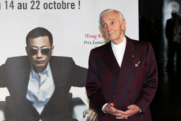 Charles Aznavour lors du photocall de la soirée de remise de prix au Festival Lumière à Lyon le 20 octobre 2017. 