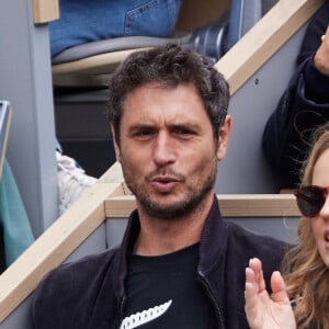 Les deux exs étaient à Roland-Garros ce dimanche 3 juin
 
Jérémie Elkaïm dans les tribunes des Internationaux de France de tennis de Roland Garros 2024 à Paris, France, le 2 juin 2024. © Jacovides-Moreau/Bestimage