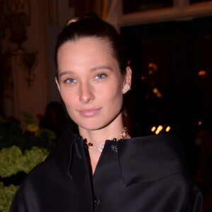 Ilona Smet au dîner après le lancement de la collection Messika x Kate Moss à l'hôtel Ritz à Paris le 3 octobre 2021.