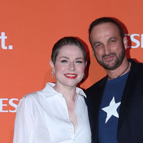 Emilie Dequenne et son mari Michel Ferracci - Photocall de la soirée Nespresso x Brut lors du 77ème Festival International du Film de Cannes le 16 mai 2024. © Laurent Campus/Bestimage