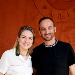 Emilie Dequenne et son mari Michel Ferracci - Célébrités au Village lors des Internationaux de France de tennis de Roland Garros 2023 à Paris le 10 juin 2023. © Jacovides-Moreau/Bestimage