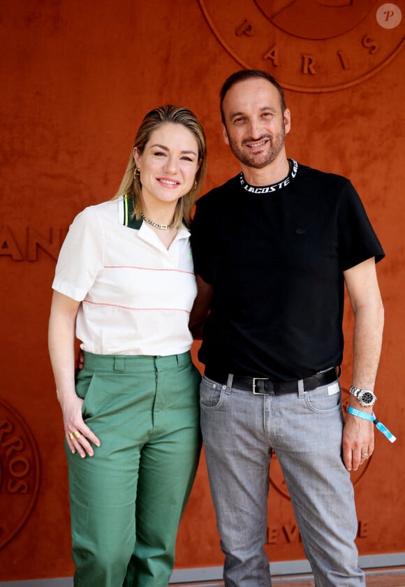 Emilie Dequenne et son mari Michel Ferracci - Célébrités au Village lors des Internationaux de France de tennis de Roland Garros 2023 à Paris le 10 juin 2023. © Jacovides-Moreau/Bestimage