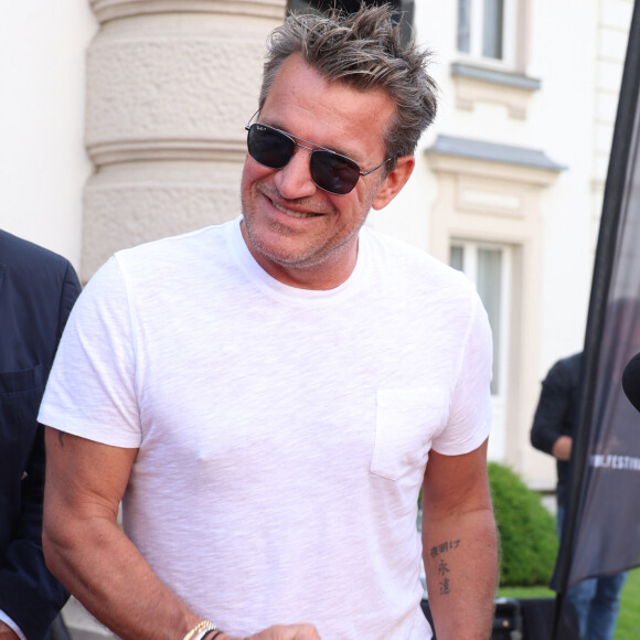 Exclusif - Benjamin Castaldi - Arrivées au photocall de la 3ème édition du Festival du Cinéma Français et de la Gastronomie d'Aix-les-Bains. Le 6 juin 2024 © Denis Guignebourg / Bestimage 