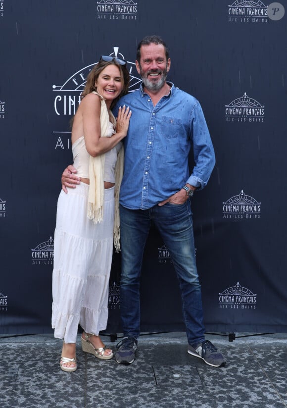 Nadège Meziat et son compagnon Christian Vadim - Photocall lors de la 3ème édition du Festival du Cinéma Français et de la Gastronomie d'Aix-les-Bains. Le 6 juin 2024 © Denis Guignebourg / Bestimage 