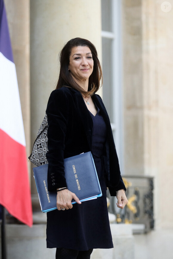 Sabrina Agresti-Roubache, Secrétaire d'État auprès du ministre de l'Intérieur et des Outre-mer, chargée de la Ville à la sortie du conseil des ministres, au palais de l'Elysée, Paris, le 17 avril 2024 © Stéphane Lemouton / Bestimage