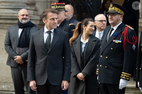 Emmanuel Macron, Sabrina Agresti-Roubache et Laurent Nunez - Le président français lors de la Cérémonie de la grande relève de la Garde au Palais de l'Elysée à Paris. Le 7 novembre 2023 © Jacques Witt / Pool / Bestimage 