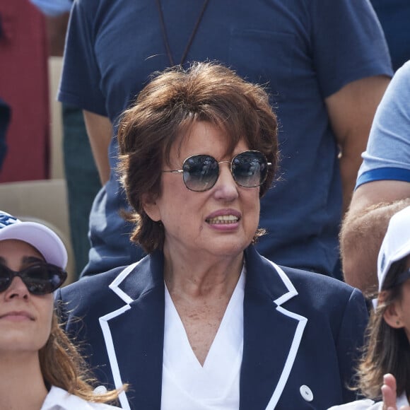 Roselyne Bachelot - Célébrités dans les tribunes de la finale Dames des Internationaux de Tennis de Roland Garros à Paris le 8 juin 2024. © Jacovides-Moreau/Bestimage 