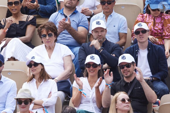 Roselyne Bachelot - Célébrités dans les tribunes de la finale Dames des Internationaux de Tennis de Roland Garros à Paris le 8 juin 2024. © Jacovides-Moreau/Bestimage 