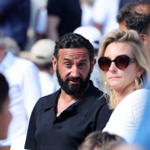 Cyril Hanouna - Célébrités dans les tribunes de la finale homme des Internationaux de France de tennis de Roland Garros 2024 à Paris le 9 juin 2024. © Jacovides-Moreau/Bestimage 