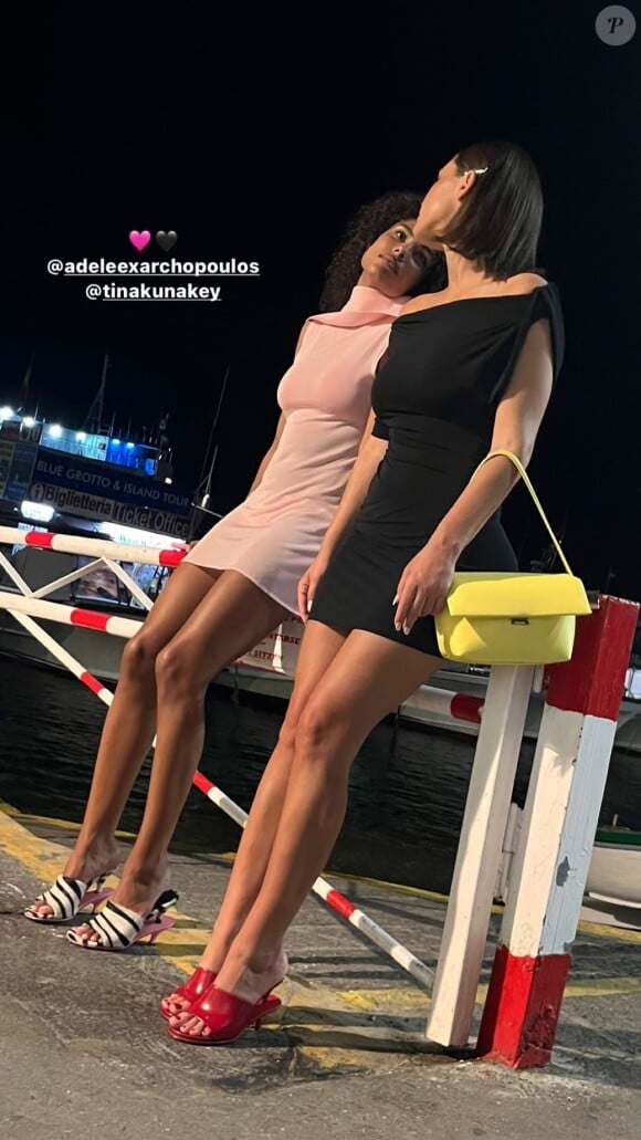 Et la fête s'est continuée toute la nuit ! 
Adèle Exarchopoulos et Tina Kunakey - Soirée après le défilé de Jacquemus à Capri @ Instagram / Tina Kunakey