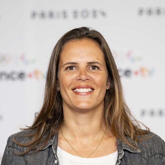 On peut retrouver des sportifs emblématiques
Laure Manaudou lors de la présentation des journalistes et chroniqueurs de France Télévisions pour les Jeux Olympiques 2024 au musée de l'Homme à Paris, le 11 juin 2024. © Pierre Perusseau / Bestimage