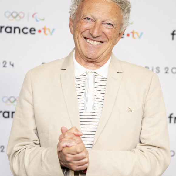 Nelson Monfort lors de la présentation des journalistes et chroniqueurs de France Télévisions pour les Jeux Olympiques 2024 au musée de l'Homme à Paris, le 11 juin 2024. © Pierre Perusseau / Bestimage 