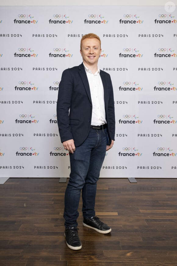 Julien Vasseur lors de la présentation des journalistes et chroniqueurs de France Télévisions pour les Jeux Olympiques 2024 au musée de l'Homme à Paris, le 11 juin 2024. © Pierre Perusseau / Bestimage 