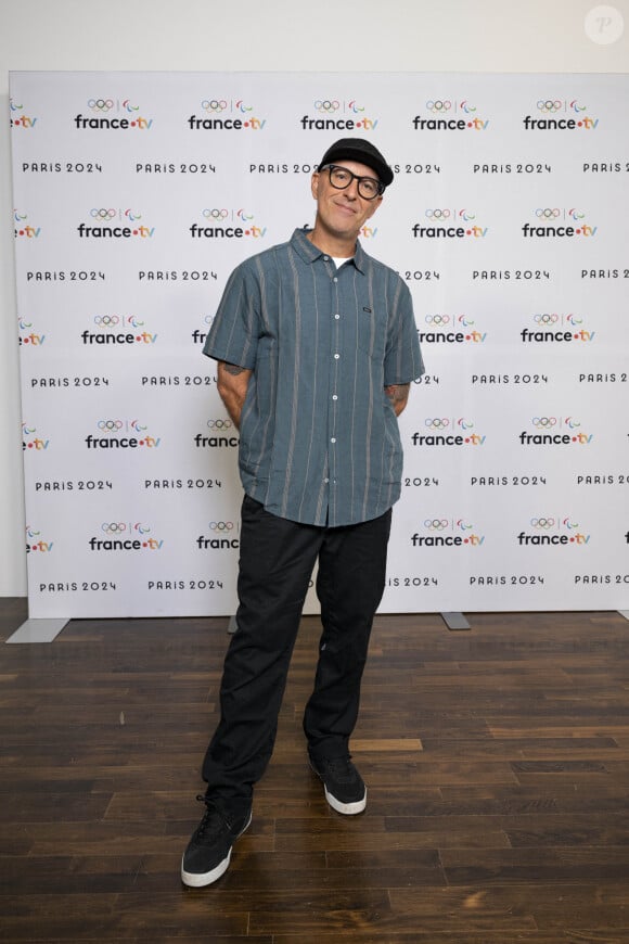 Greg Poissonnier lors de la présentation des journalistes et chroniqueurs de France Télévisions pour les Jeux Olympiques 2024 au musée de l'Homme à Paris, le 11 juin 2024. © Pierre Perusseau / Bestimage 