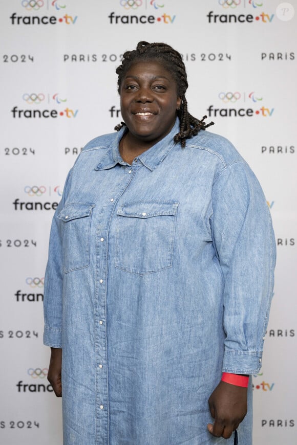 Gwladys Epangue lors de la présentation des journalistes et chroniqueurs de France Télévisions pour les Jeux Olympiques 2024 au musée de l'Homme à Paris, le 11 juin 2024. © Pierre Perusseau / Bestimage 