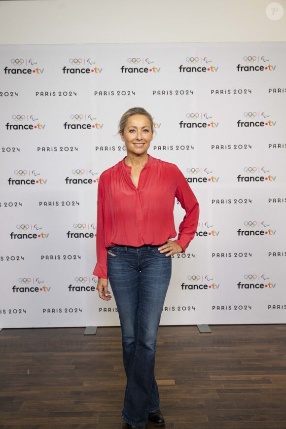 Anne Sophie Lapix lors de la présentation des journalistes et chroniqueurs de France Télévisions pour les Jeux Olympiques 2024 au musée de l'Homme à Paris, le 11 juin 2024. © Pierre Perusseau / Bestimage 