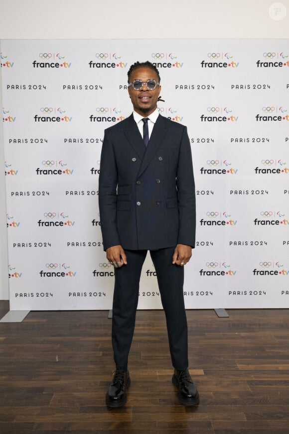 Loic Remy lors de la présentation des journalistes et chroniqueurs de France Télévisions pour les Jeux Olympiques 2024 au musée de l'Homme à Paris, le 11 juin 2024. © Pierre Perusseau / Bestimage 