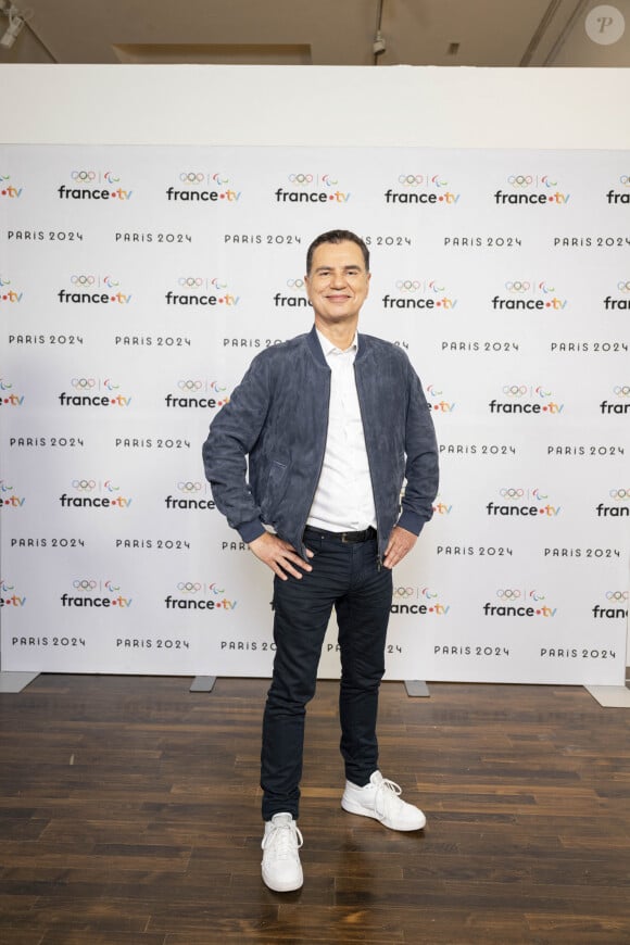 Laurent Luyat lors de la présentation des journalistes et chroniqueurs de France Télévisions pour les Jeux Olympiques 2024 au musée de l'Homme à Paris, le 11 juin 2024. © Pierre Perusseau / Bestimage 24.