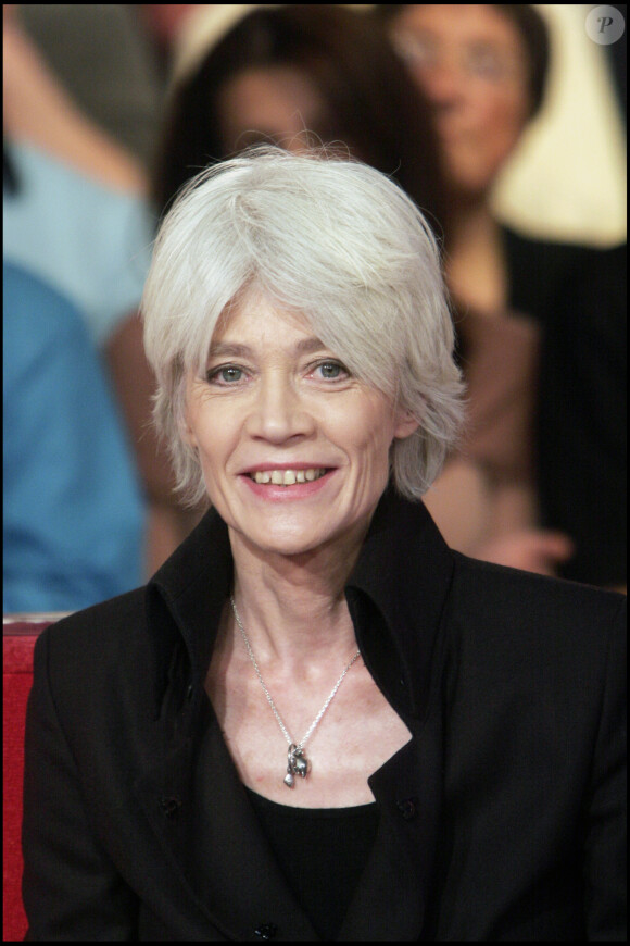 Françoise Hardy lors de l'enregistrement de "Vivement dimanche"