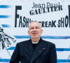 Pour trouver l'inspiration et imaginer les décorations de son intérieur, Jean-Paul Gaultier confie se nourrir de tout ce qui l'entoure.
Jean-Paul Gaultier lors de la conférence de presse de son spectacle Fashion Freak Show au Théâtre Arcimboldi à Milan, le 6 mars 2024. © Luca Marenda/Pacific Press/Bestimage 