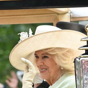 Camilla Parker Bowles, reine consort d'Angleterre - Les membres de la famille royale britannique lors de la parade Trooping the Color à Londres, Royaume Uni, le 15 juin 2024. © Justin Goff/GoffPhotos/Bestimage 