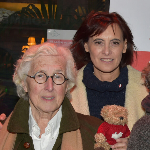 Rétro - Décès de Francine Leca à l'âge de 86 ans - Francine Leca, cofondatrice de "mécénat chirurgie cardiaque" et Inès de La Fressange au lancement de la 6ème opération "Les goûters du coeur 2016 " au Café de la Paix, en soutient à l'association Mécénat Chirurgie Cardiaque, à Paris, le 7 décembre 2016. © Giancarlo Gorassini/Bestimage