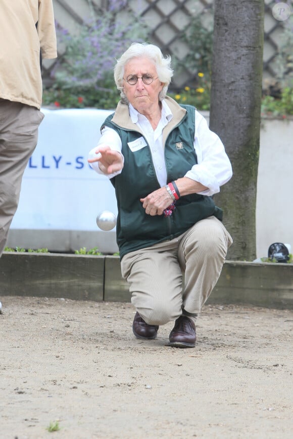 Décès de Francine Leca à l'âge de 86 ans - Francine Leca, presidente de l'association "mecenat chirurgie cardiaque" - 10e edition des "4 heures pétanque du coeur" à Neuilly-sur-Seine, le 14 septembre 2013.