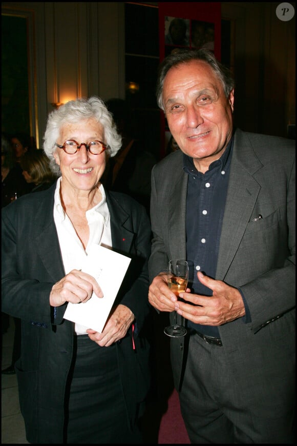 Rétro - Décès de Francine Leca à l'âge de 86 ans - Alain Jérôme et le professeur Francine Leca aux 10 ans du prix de la femme dynamisante au théâtre de la Comédie des Champs-Elysées.