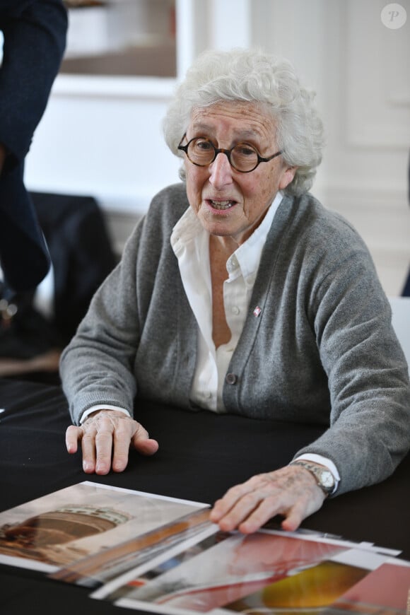 Rétro - Décès de Francine Leca à l'âge de 86 ans - Francine Leca - Le Grand Prix Photo Saint Tropez, les membres du jury sélectionnent les lauréats du concours, les bénéfices de la vente des tirages seront reversés à l'association Mécénat Chirurgie Cardiaque. Studio Harcourt, Paris, le 8 avril 2019. ©Giancarlo Gorassini / Bestimage