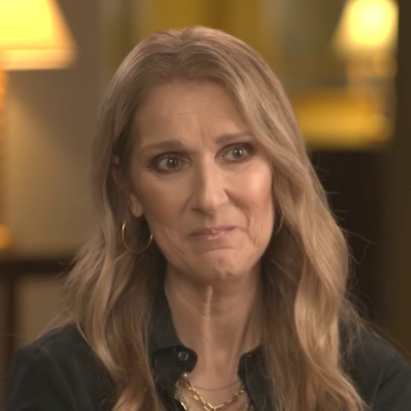 Finalement, Céline Dion pense à ses enfants : "Je dois être brave. On se met tellement de poids sur soi-même qu'on va en crever et ça n'en vaut pas le coup quand on est mère".
Céline Dion répond à une interview de la journaliste Anne-Claire Coudray pour le JT de 20H de TF1 du dimanche 16 juin 2024