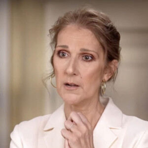  "Je me suis dit : je ne veux pas que mes enfants aient peur. Je ne peux plus supporter cette douleur de mensonge. J'ai peur pour ma vie, pour mes enfants, pour mon équipe, pour mes fans", assume maintenant la veuve de René Angelil qui avoue ne s'être jamais autant sentie elle-même.
 
Céline Dion se confie à propos de son trouble neurologique rare à la BBC