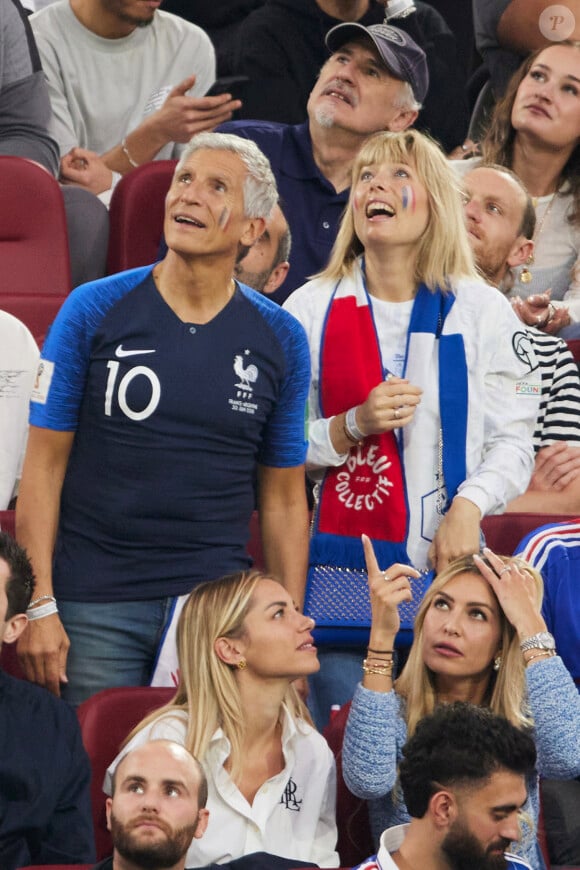C'est également le cas de Nagui et sa femme Mélanie Page

Nagui et sa femme Mélanie Page - Célébrités dans les tribunes du match du groupe D de l'Euro 2024 entre l'équipe de France face à l'Autriche (1-0) à Dusseldorf en Allemagne le 17 juin 2024. © Cyril Moreau/Bestimage