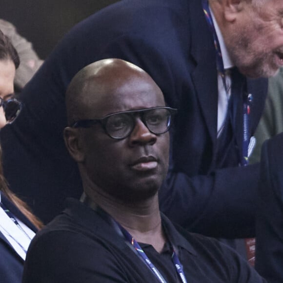 Lilian Thuram - Célébrités dans les tribunes du match du groupe D de l'Euro 2024 entre l'équipe de France face à l'Autriche (1-0) à Dusseldorf en Allemagne le 17 juin 2024. © Cyril Moreau/Bestimage